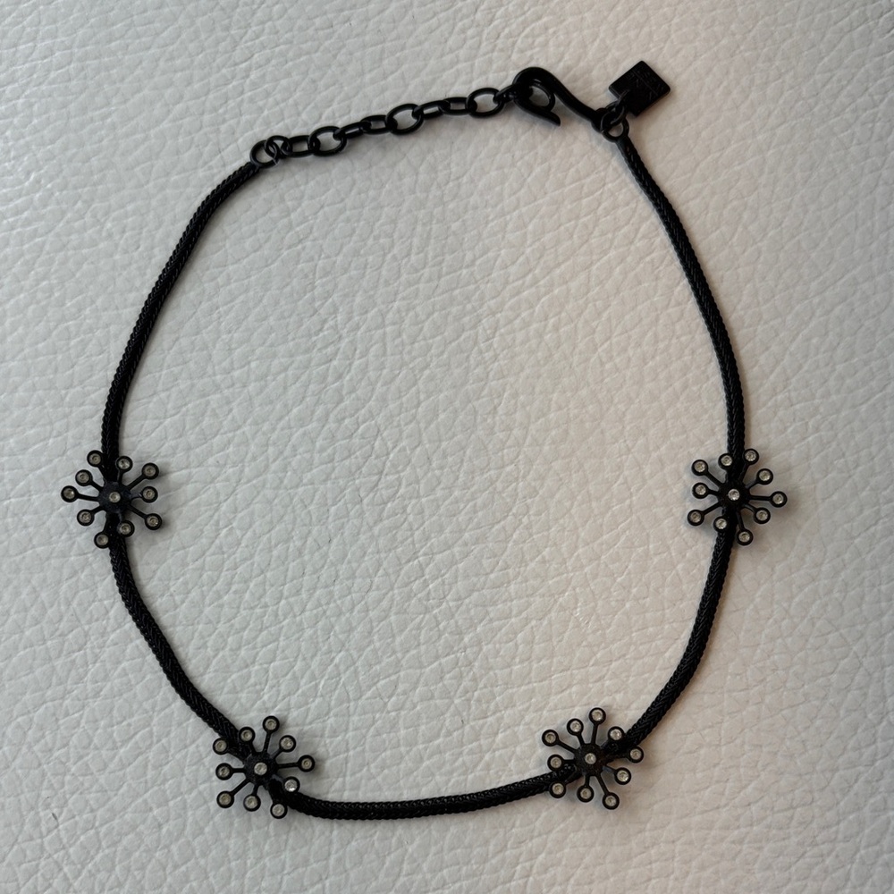 Vintage Nine West Black Mesh Chain and Starburst Rhinestone Motif